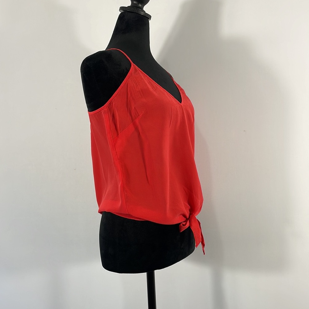 Bebe Red silky soft Cami,spaghetti strap’s,front tie waist,V-neck,Sleeveless - Picture 11 of 12